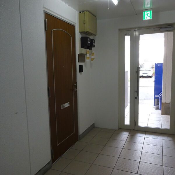 玄関
