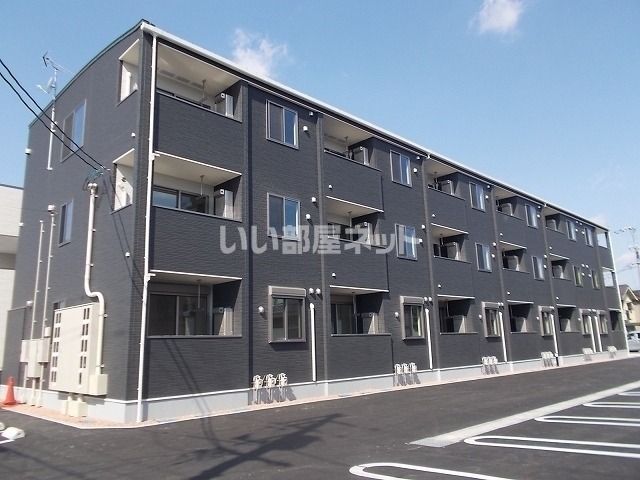 コンフィールズの外観画像