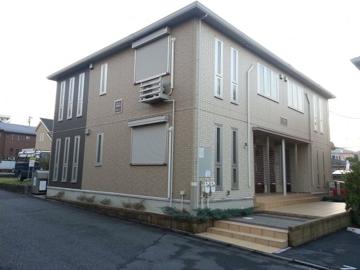ビラージュ玉川学園 Bの外観画像