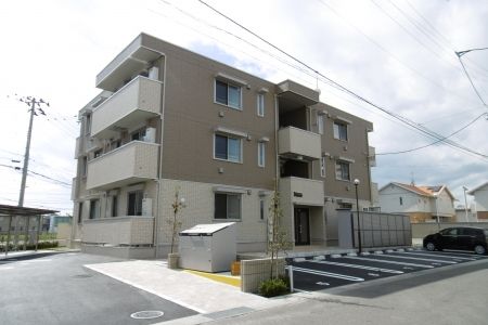 クレストコート岩切の外観画像