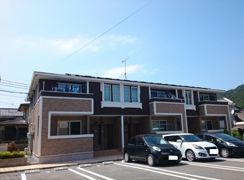 グランシャリオA棟の外観画像