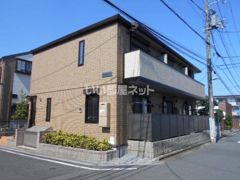 アストレアの外観画像