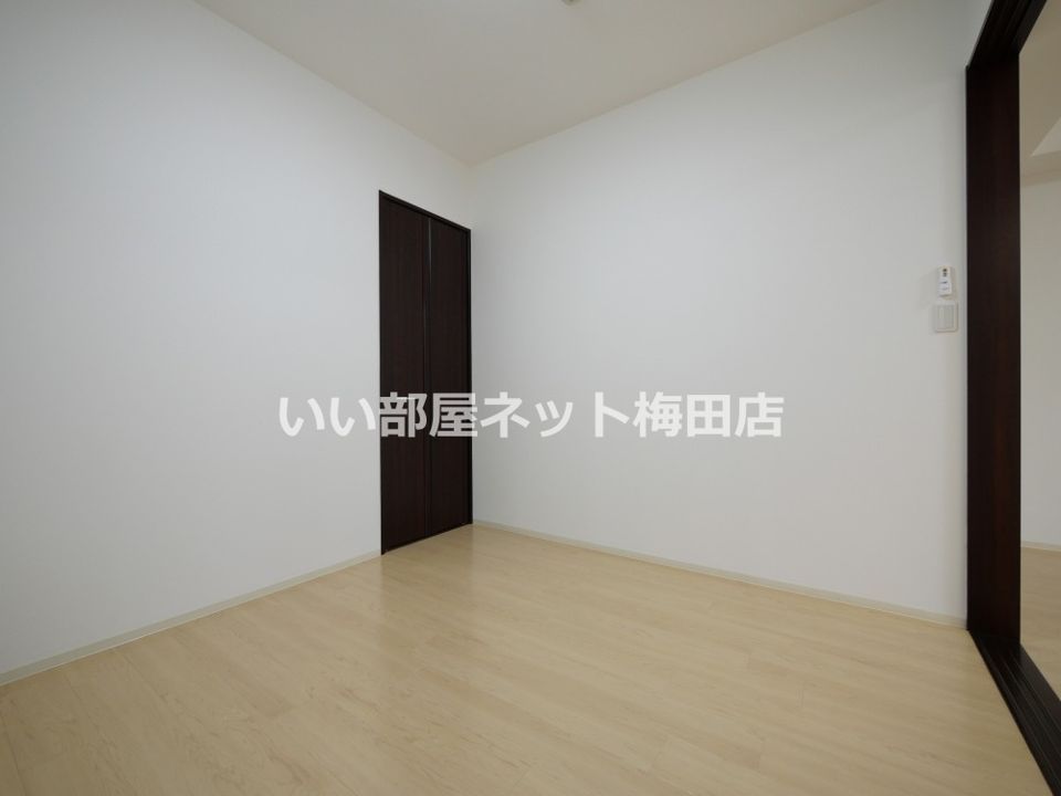 ベッドルーム
