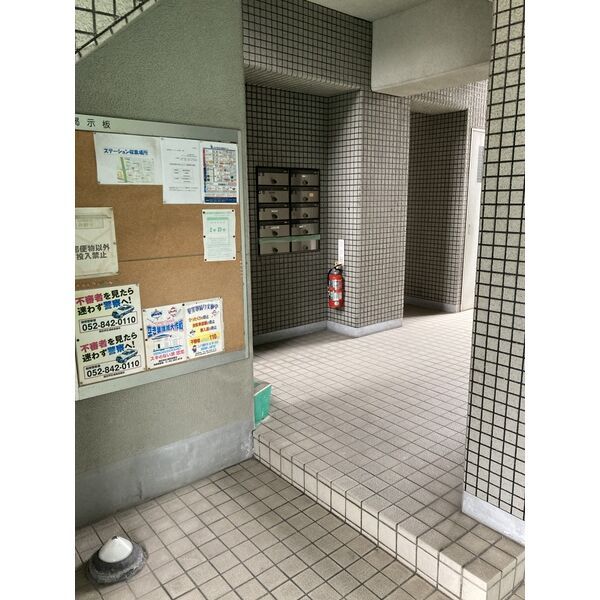ロビー