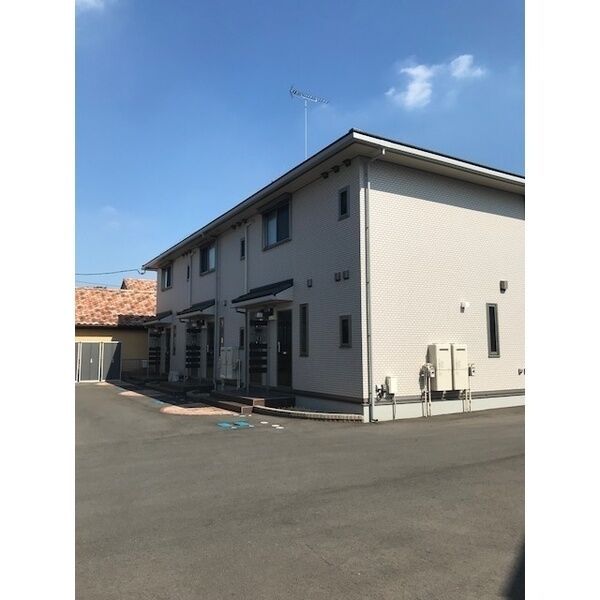 古河駅より徒歩30分 築6年10ヶ月 2階建の賃貸物件