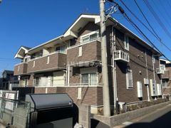 メゾン・エスターブルAの外観画像