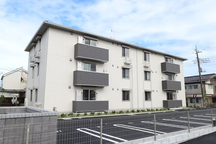 ロイヤルマインの外観画像