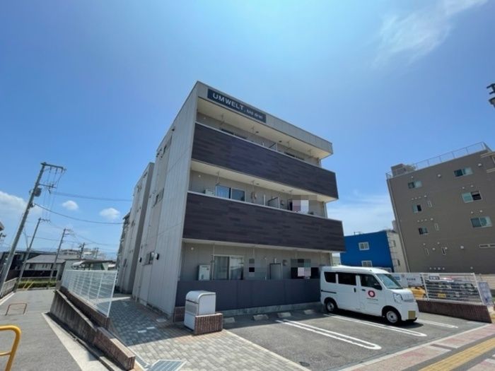 メゾンクレストの外観画像