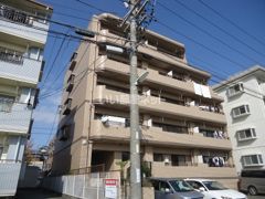 エレガンスマインⅢの外観画像