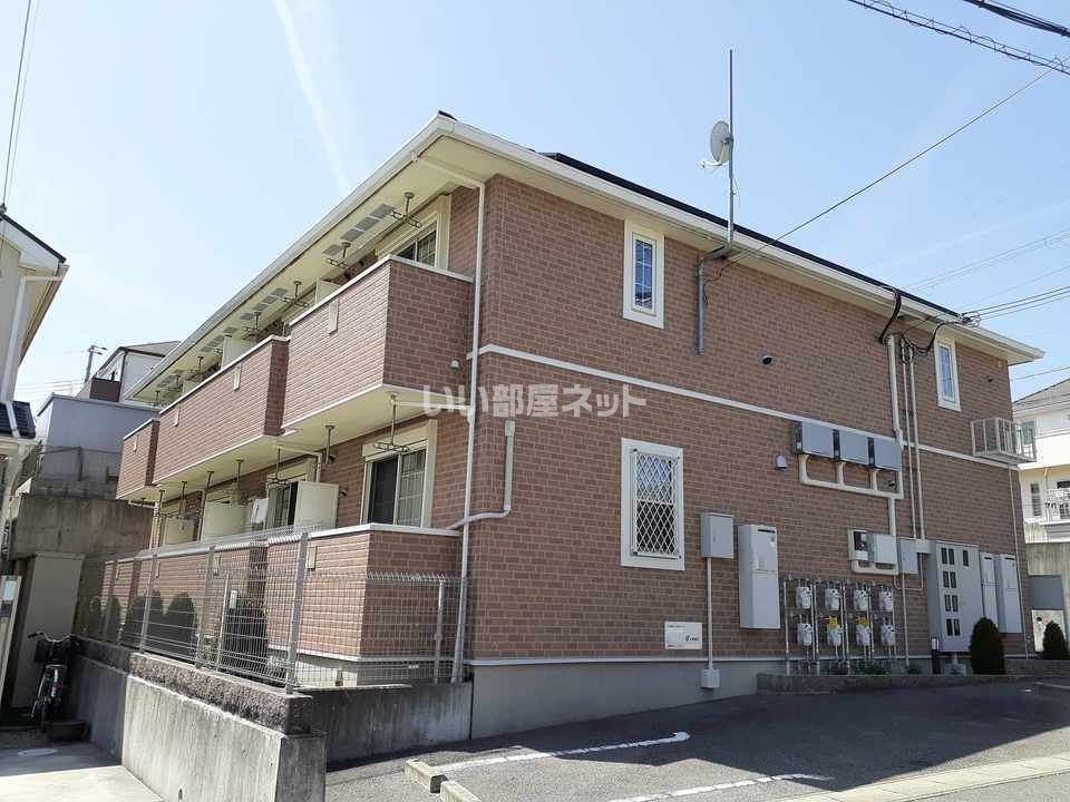 フラワータウン駅より徒歩17分 築14年11ヶ月 2階建の賃貸物件