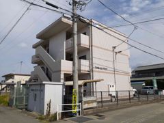 ファミーユヤマナカの外観画像