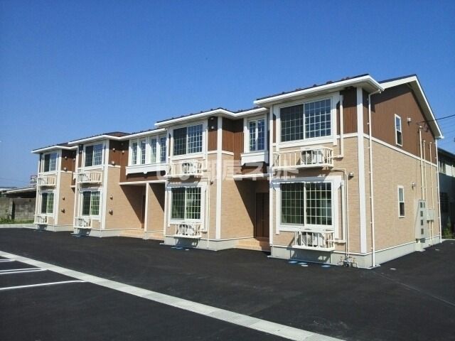 ジュナスの外観画像