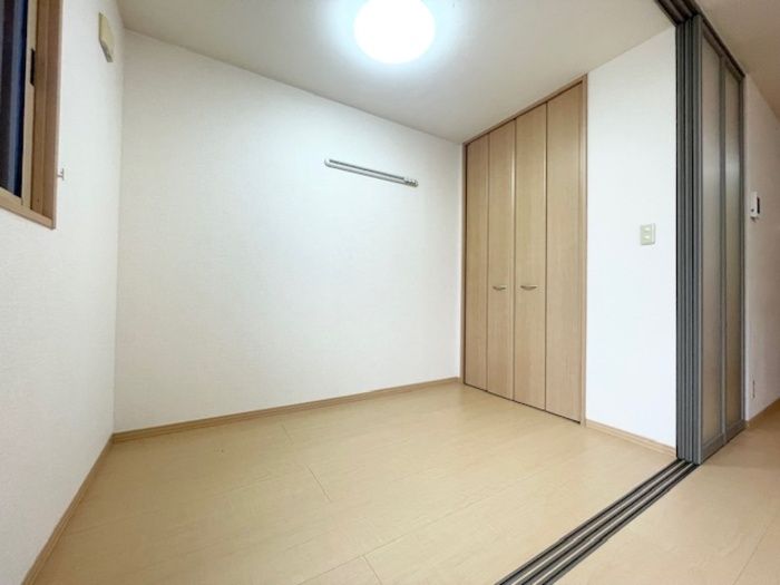 ベッドルーム