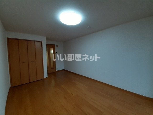 ベッドルーム