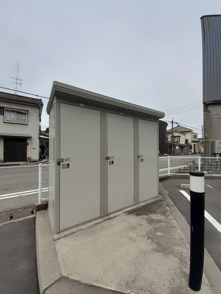 その他