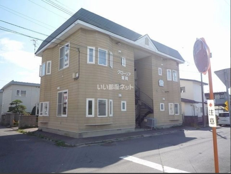 グローリア富岡の外観画像
