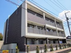 アップヒルズの外観画像