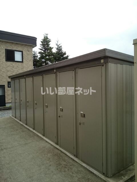 その他