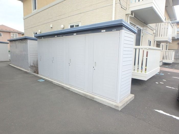 その他