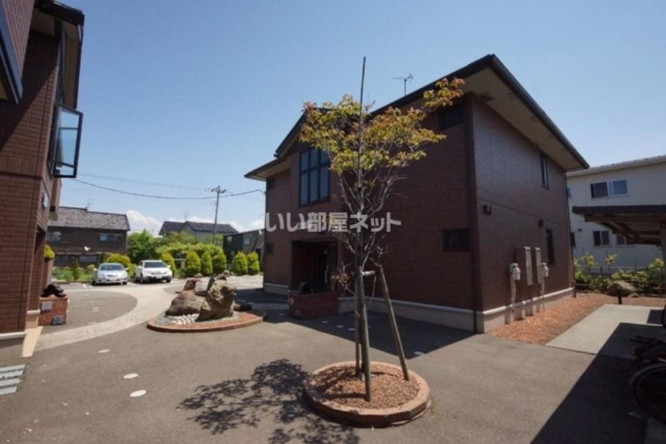 蔵漆倶 南館の外観画像