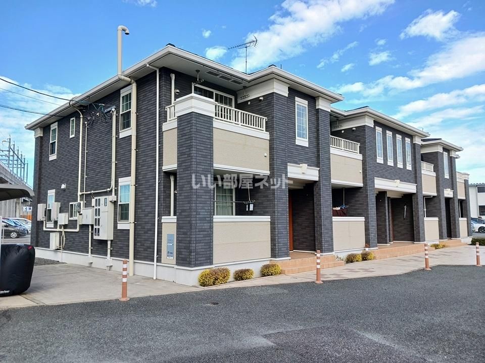 グランソレイユAの外観画像