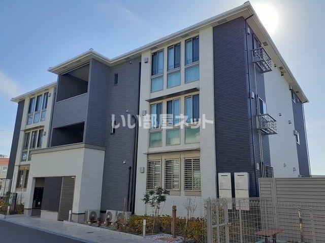 ゼクシー 桜ケ丘A棟の外観画像