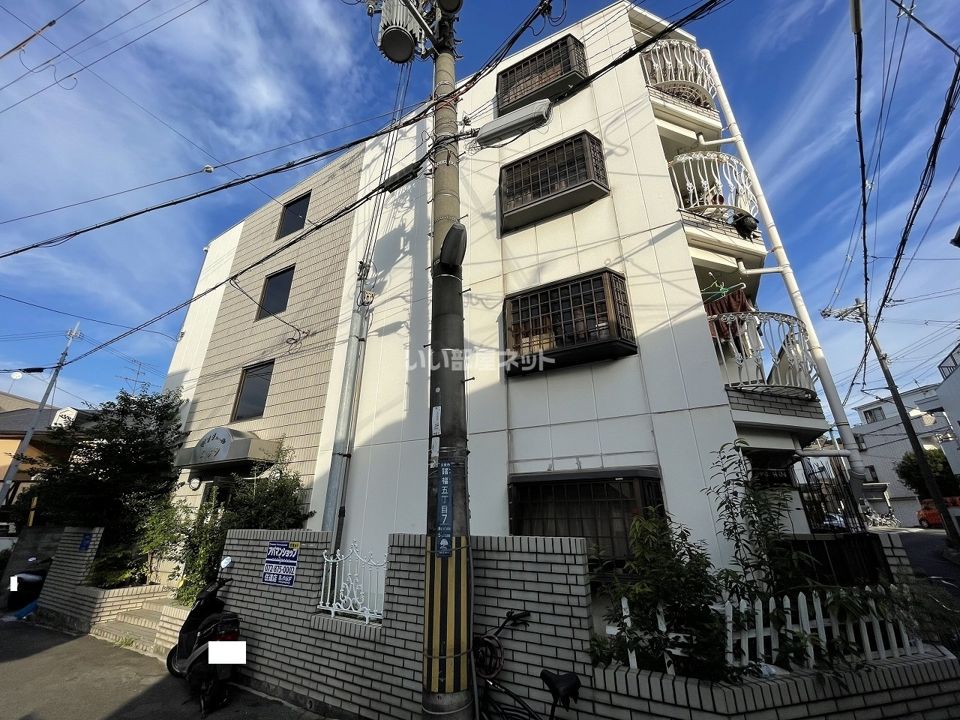 ボンジュールムサシの外観画像