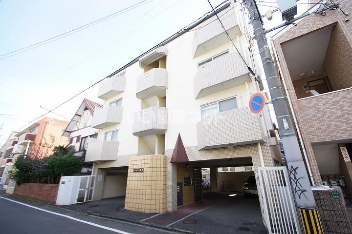 グランドハイツ藤崎の外観画像