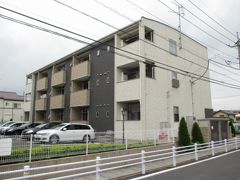 ホワイトヒルズドリ－バ－デンⅢの外観画像