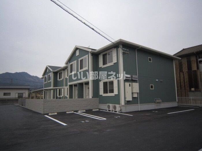 ウインディア B棟の外観画像