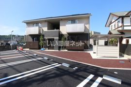 クラリスの外観画像