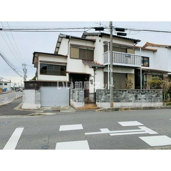 東野町ガレージ付き貸戸建の外観画像