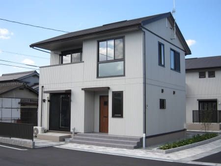 タウンハウスグラン東深津 E棟の外観画像