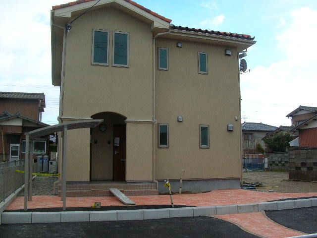 ガーデンハウスA棟の外観画像