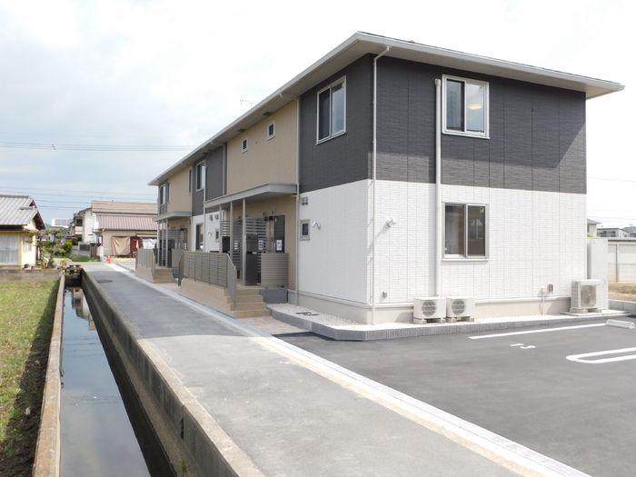 セレーノ岡本 Cの外観画像