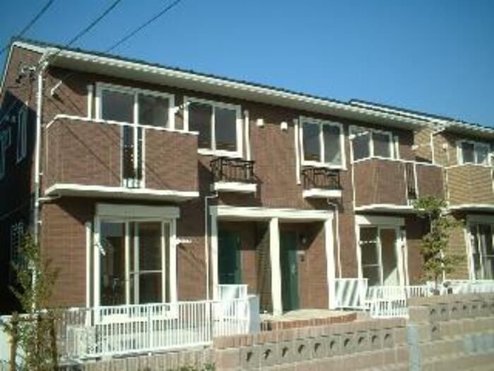 小牧原駅より徒歩11分 築19年4ヶ月 2階建の賃貸物件