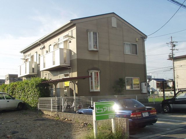 ジュネスの外観画像