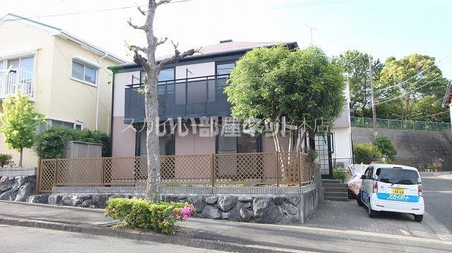 有玉台4丁目貸家の外観画像