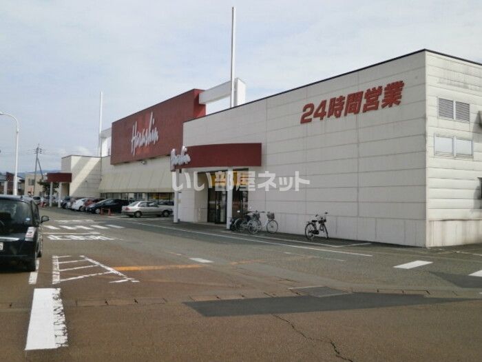 近くに施設あり