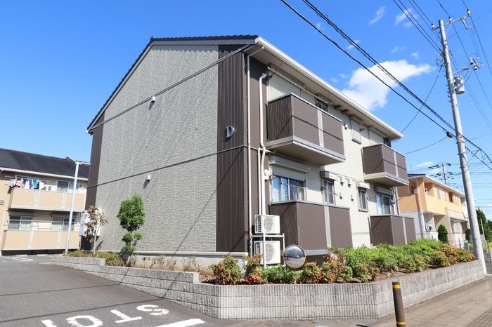 エクレールA・B・C・D D棟の外観画像