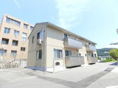 プラムヒルズの外観画像