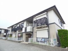 ヴィラ・シャンピニヨンⅡ Dの外観画像