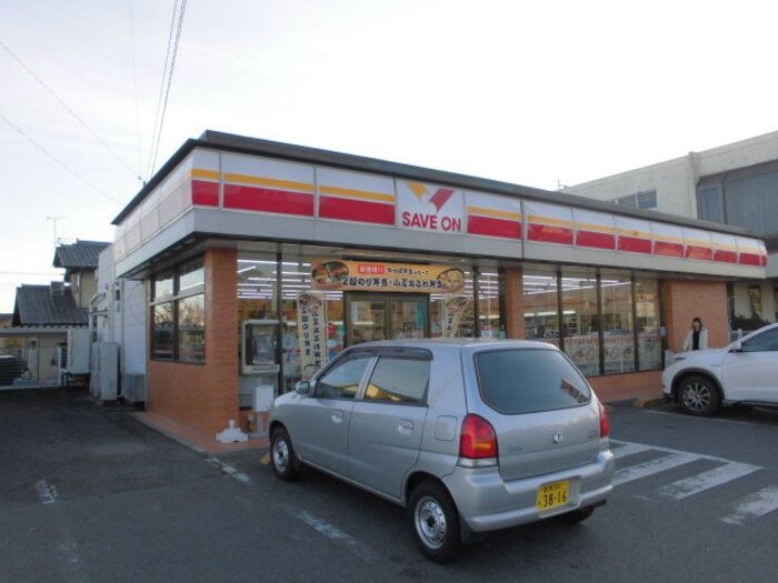 近くに施設あり