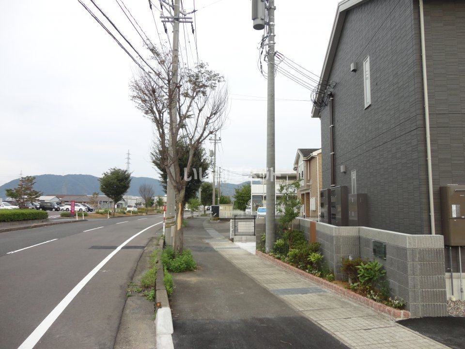 近くに施設あり