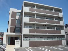 ラ・メゾン・ドゥ日名中町の外観画像