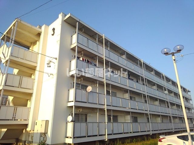 ビレッジハウス小田渕3号棟の外観画像
