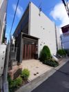 アザリアガーデン代沢の外観
