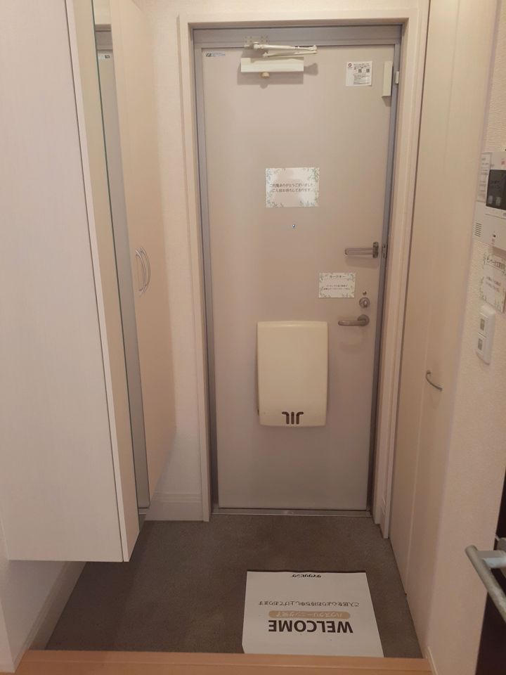 玄関