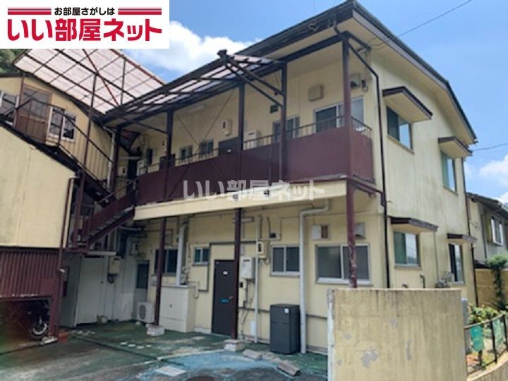 ファミーユの外観画像