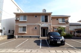 ロイヤルハイツ山上 A棟の外観画像